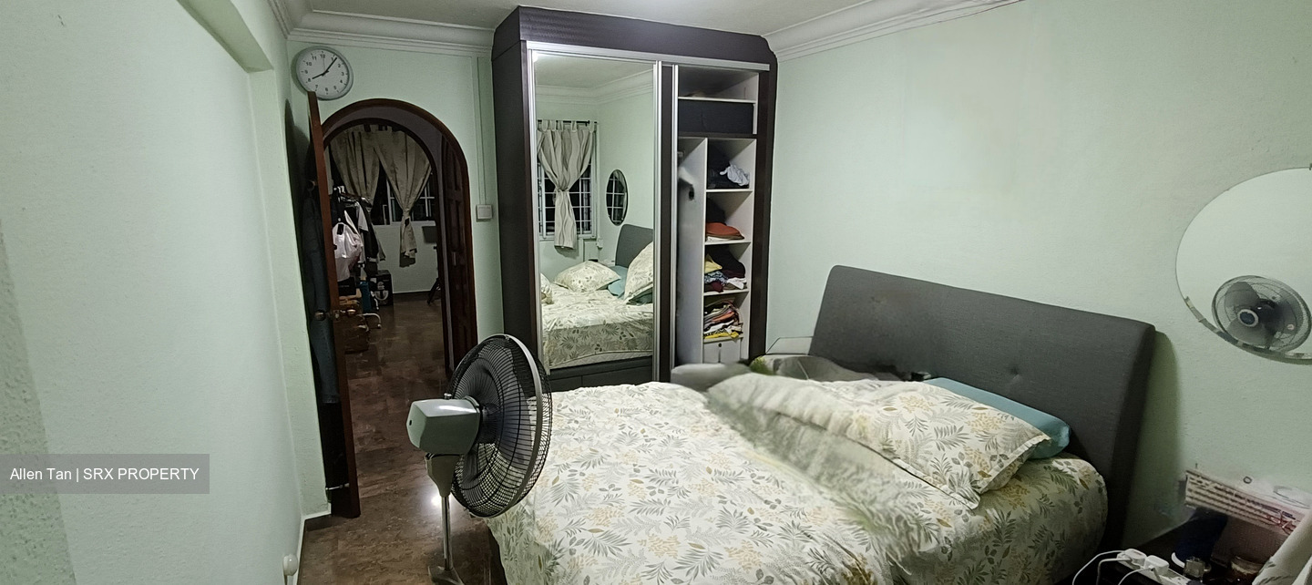Blk 137 Bishan Green (Bishan), HDB Executive #482388911
